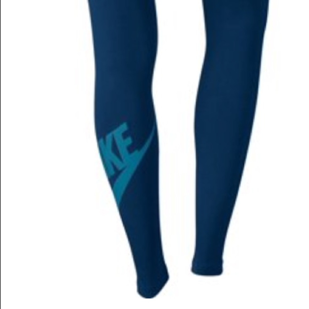 🔴🔴SOLD🔴🔴 Nike leggings - Picture 5 of 5